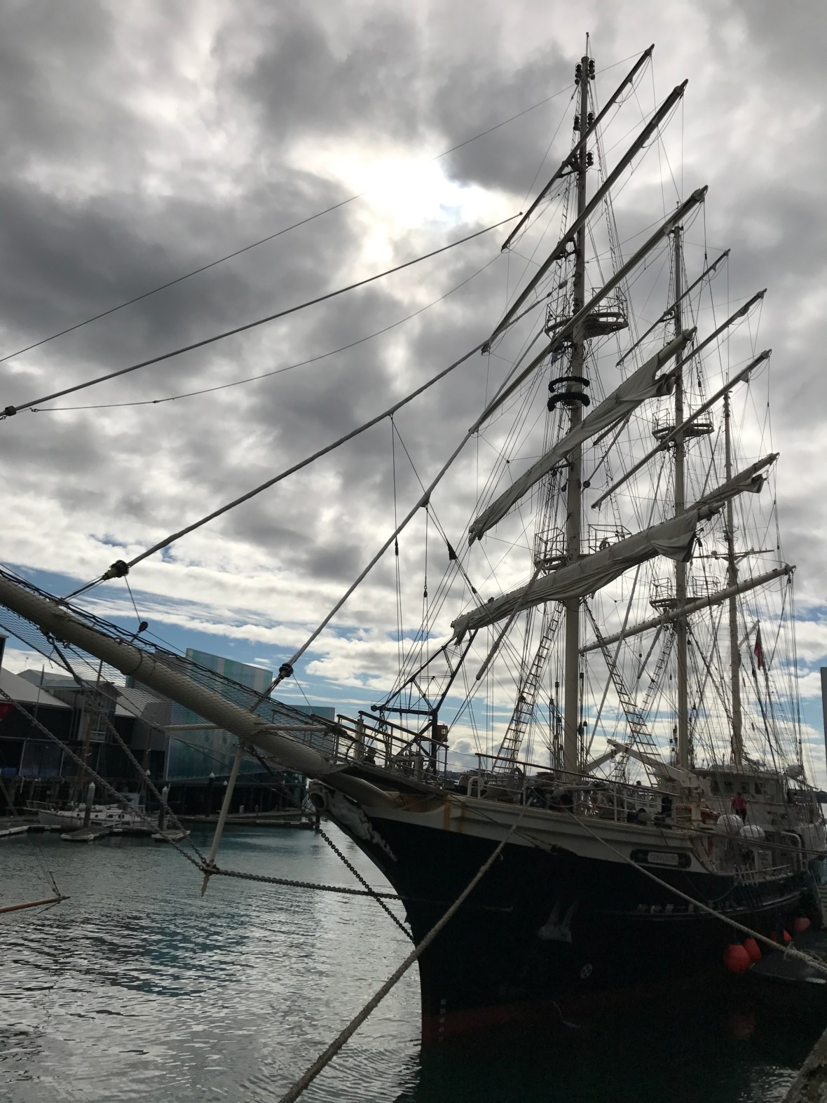 2AEC23D4-F22A-4B84-A8FD-9F6A736F6256